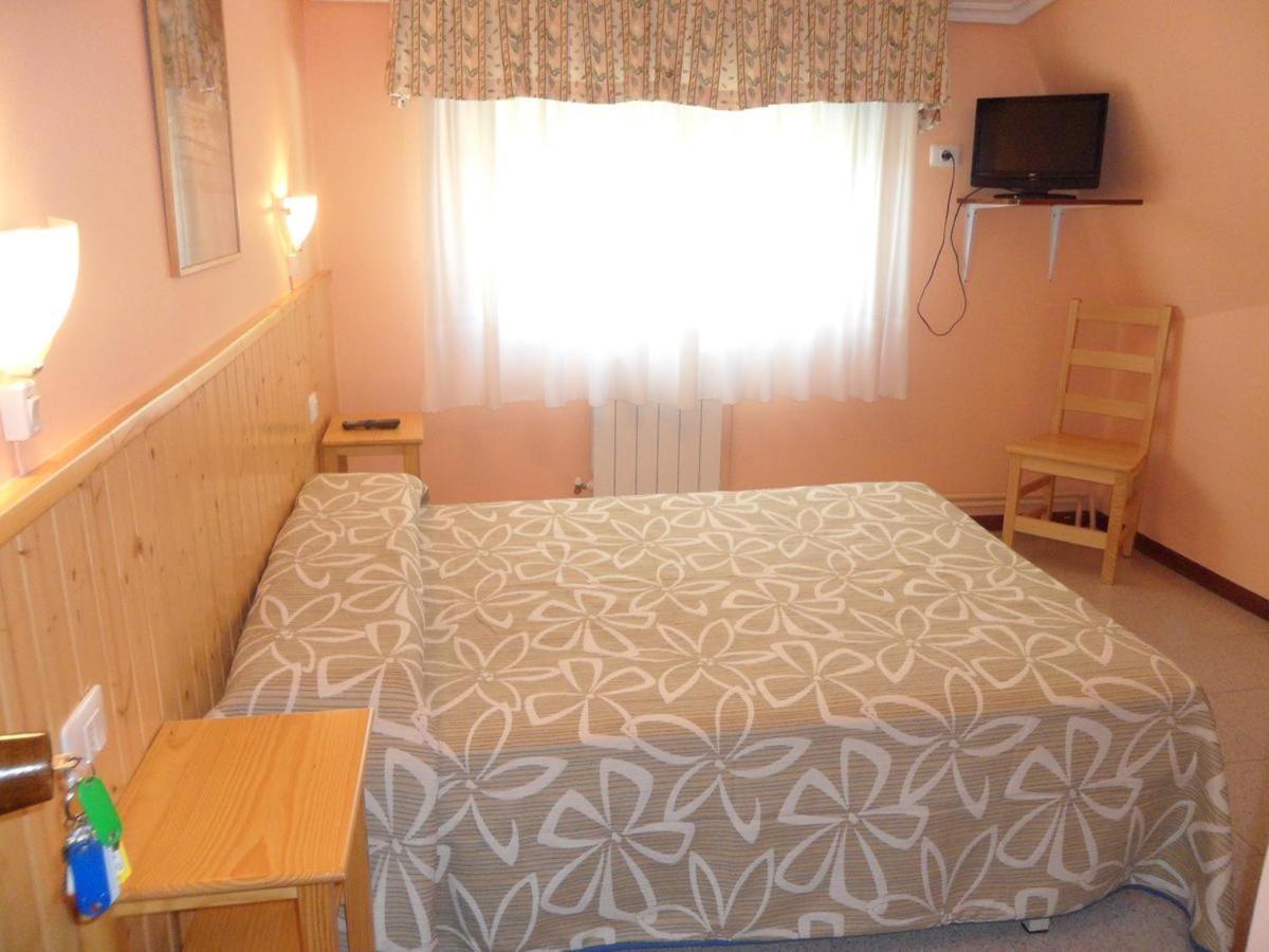 Hotel Hostal Alce Nigrán Esterno foto